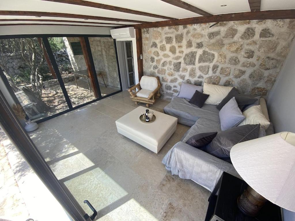 Private Cottage In Olive Grove With Heated Pool Vinisce Exterior photo